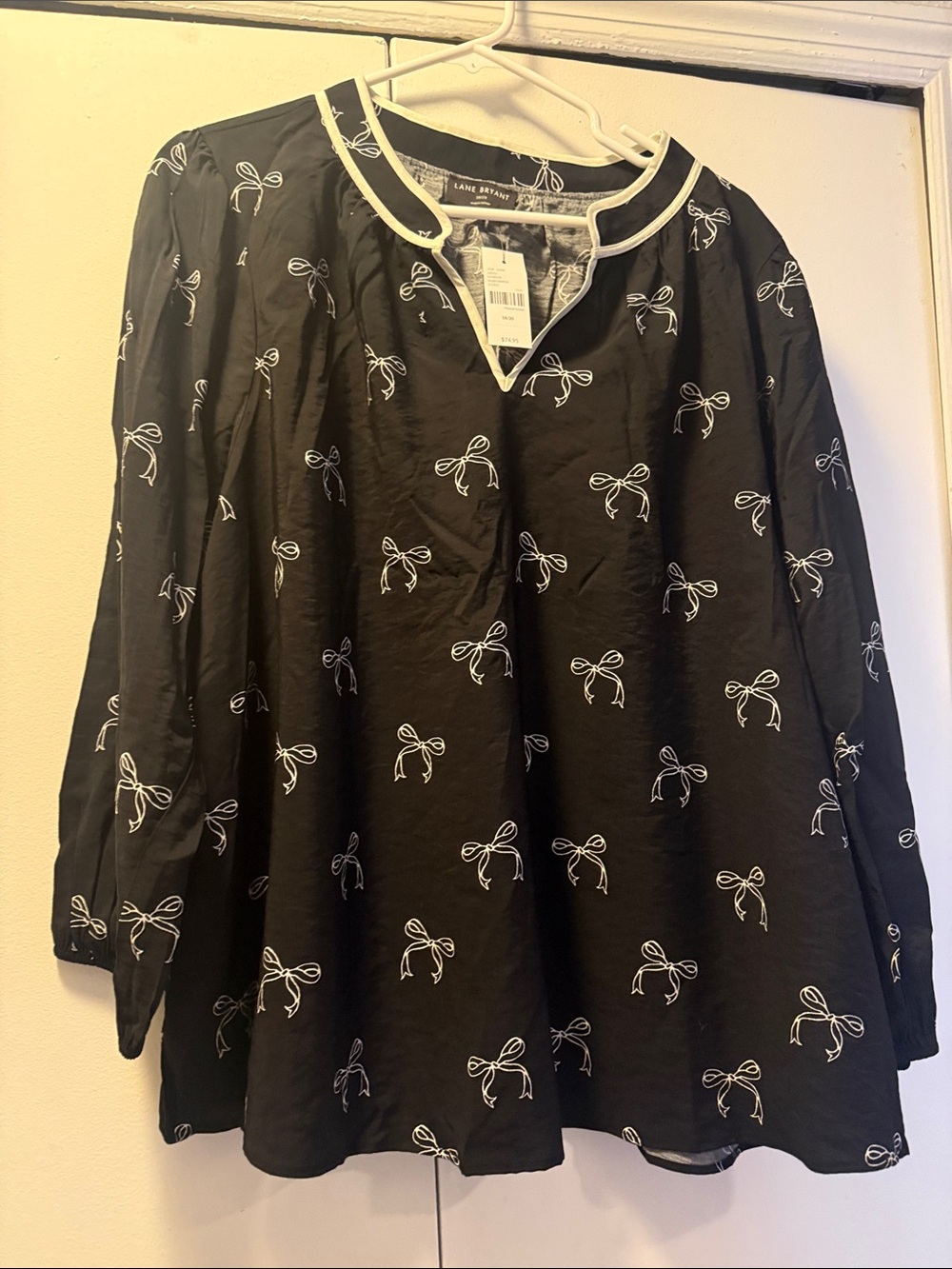 Lane Bryant Black Long-Sleeve Tunic with White Bow Print